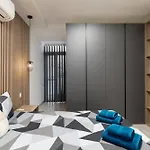 Modern 2bd With Spacious Layout & 2 Balconies - Apartment San Ġwann