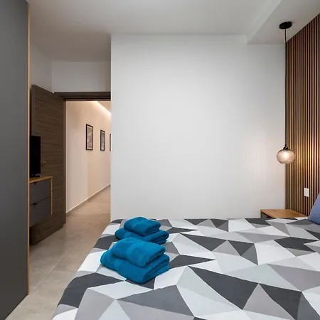 公寓 Modern 2bd With Spacious Layout & 2 Balconies - *