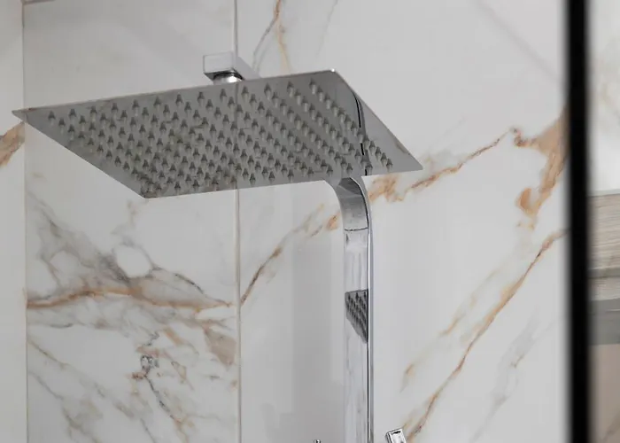 Modern 2bd With Spacious Layout & 2 Balconies - San Ġwann