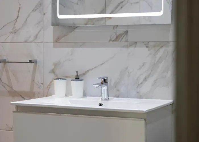 Apartamento Modern 2bd With Spacious Layout & 2 Balconies - San Ġwann