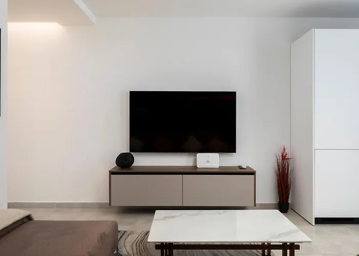 Apartamento Modern 2bd With Spacious Layout & 2 Balconies -