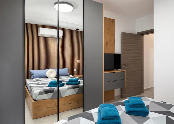 Modern 2bd With Spacious Layout & 2 Balconies -