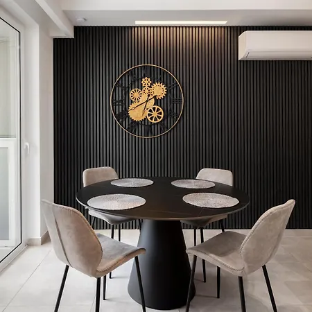 公寓 Modern 2bd With Spacious Layout & 2 Balconies - *