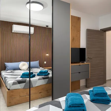 Modern 2bd With Spacious Layout & 2 Balconies -